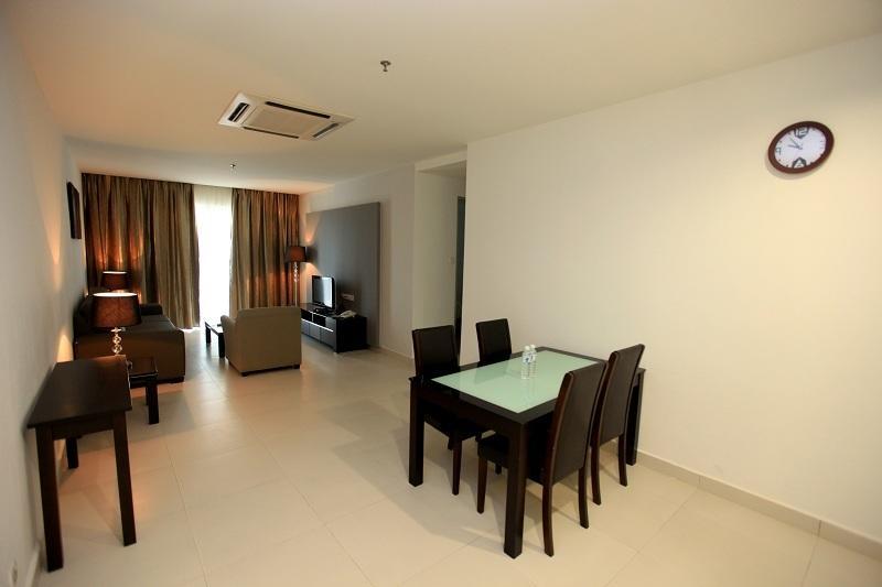 Merdeka Suites Hotel Мірі Номер фото