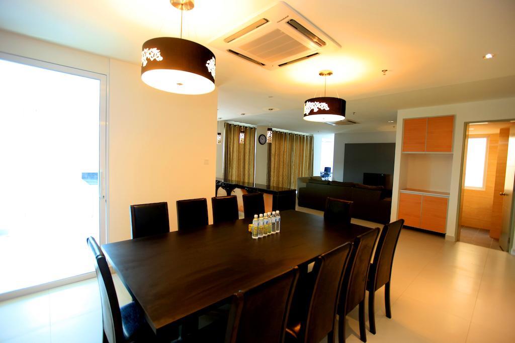 Merdeka Suites Hotel Мірі Екстер'єр фото